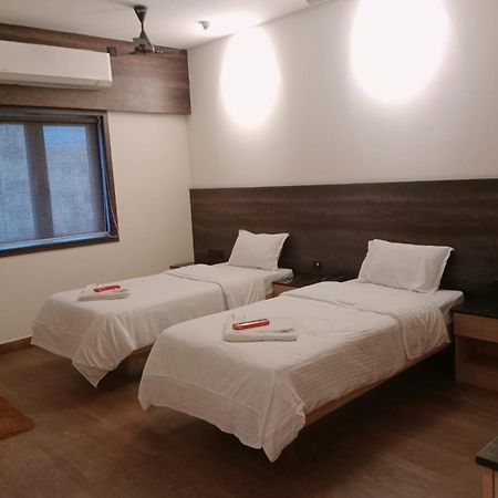 Ant Biz Rooms Near Chennai Trade Centre Екстер'єр фото